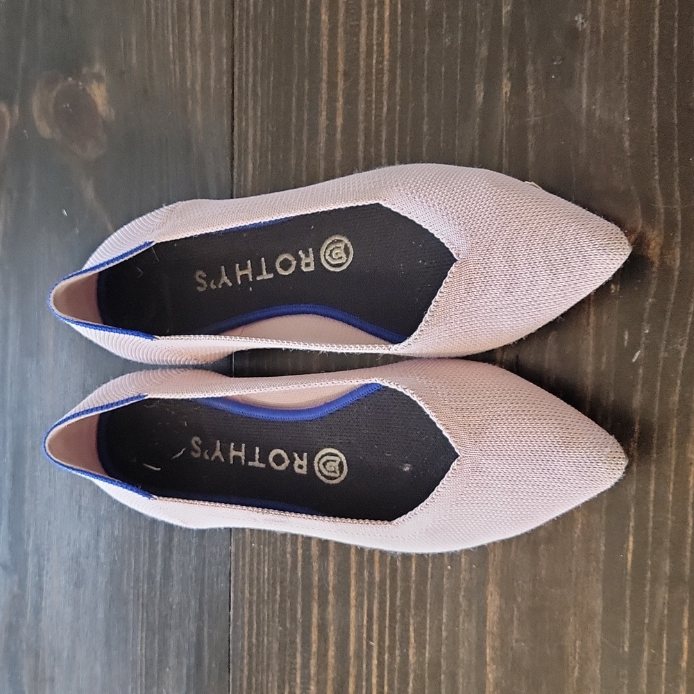 The Point Rothys flats Size 7 ballet pink
